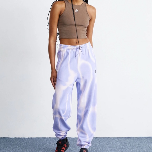 Adidas Joggers from UK in violet tone - Picture 1 of 8